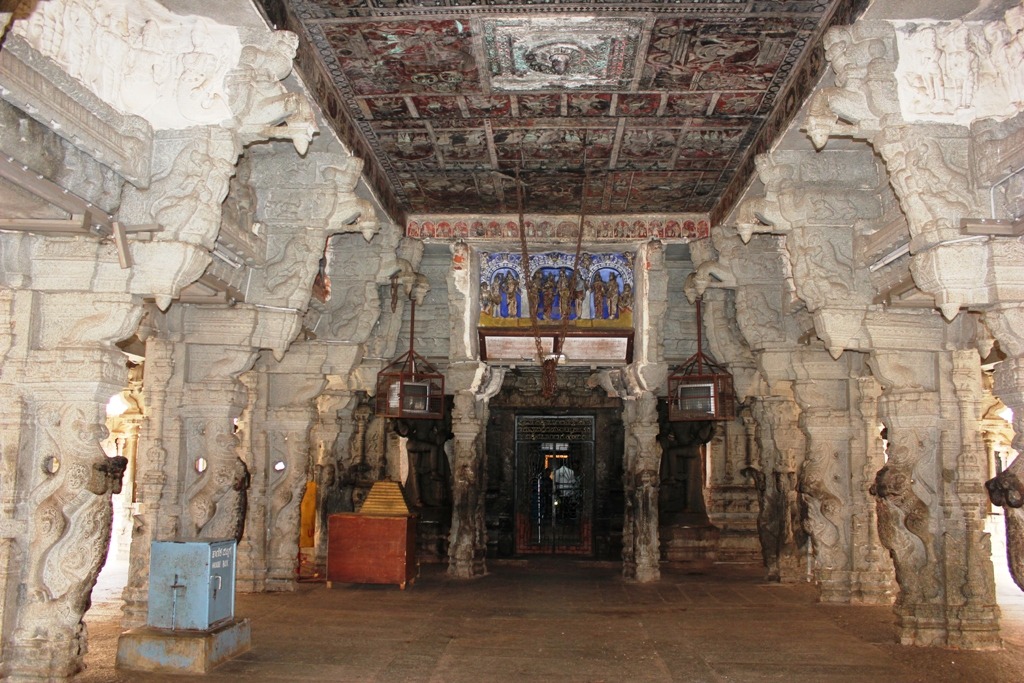 virupaksha temple hampi built by