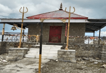 Vasuki Naga Temple is one of the important Hindu temples in Jammu and Kashmir. What is the significance of this temple? What is the history of this Vasuki Naga temple in Jammu-Kashmir..? Here are some things you should know about this temple.