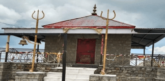 Vasuki Naga Temple is one of the important Hindu temples in Jammu and Kashmir. What is the significance of this temple? What is the history of this Vasuki Naga temple in Jammu-Kashmir..? Here are some things you should know about this temple.