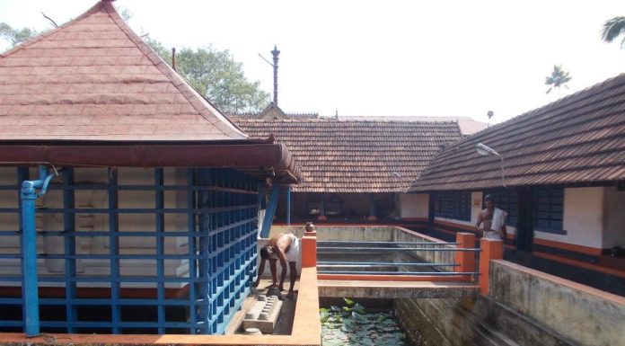 Dakshina Mookambika Temple, North Paravur, Kerala